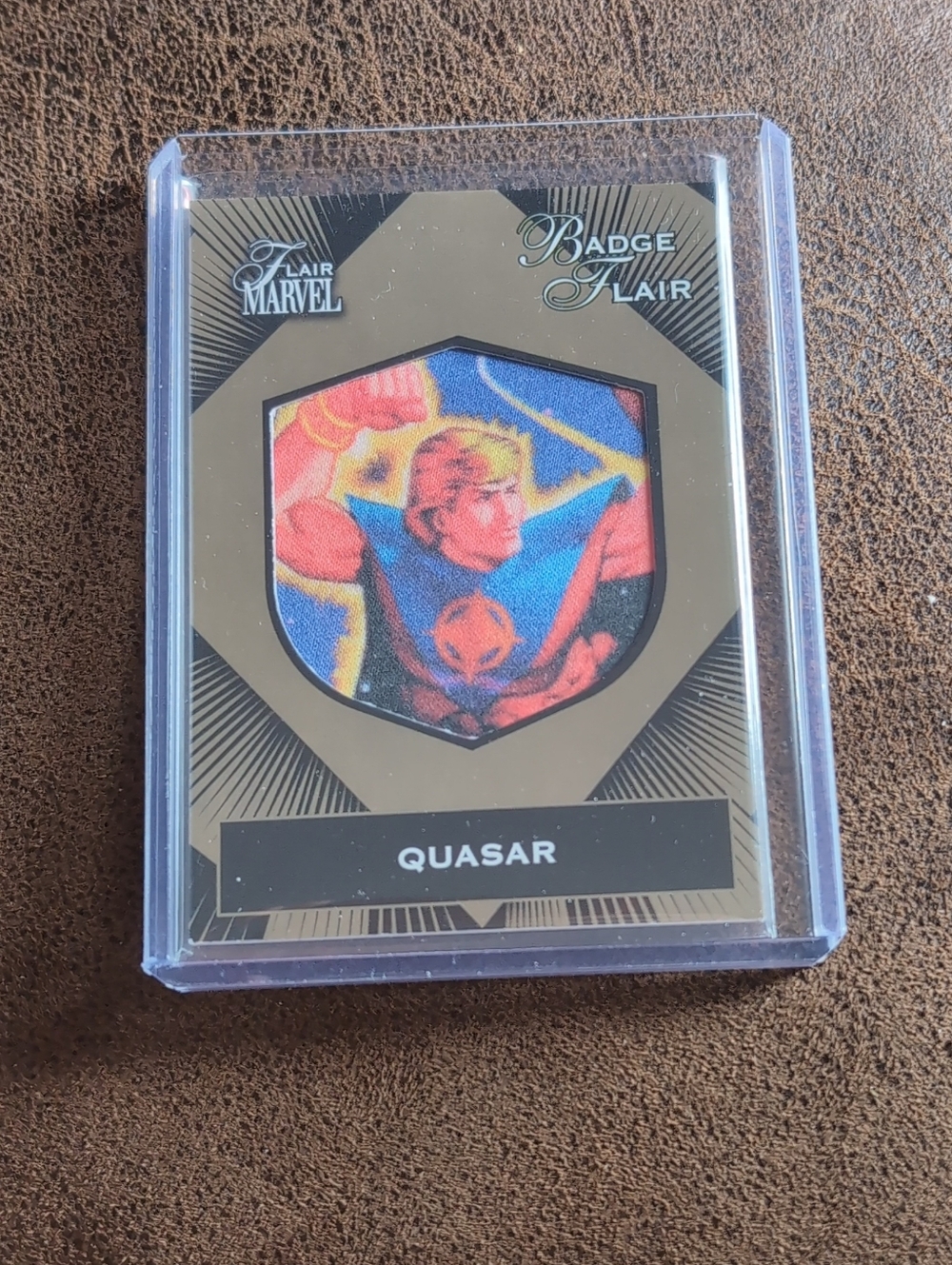 🍁2023-24 Marvel Flair Quasar Badge Flair Avengers